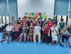 “关爱眼睛，守护视界”坪东社区眼科义诊活动