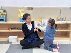 四方埔社区亲子读书会：悦读童行，共享阅读乐趣