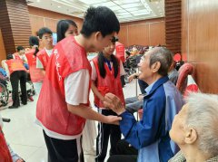 “关爱老人，温暖陪伴”志愿服务活动